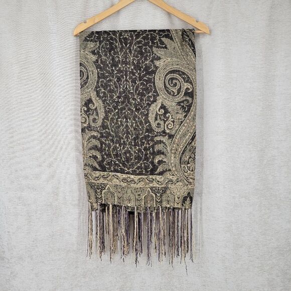 CBK Silk Paisley Tapestry Fringe Shawl Scarf - Picture 8 of 15